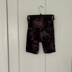 Lululemon Athletica Black Tie-Dye Bike Shorts
